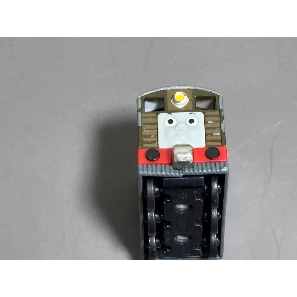 2002 Learning Curve Take Along Thomas & Friends Toby No. 7 Die Cast Train Car